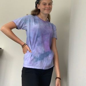 Small purple and navy blue tie-dyed short sleeve